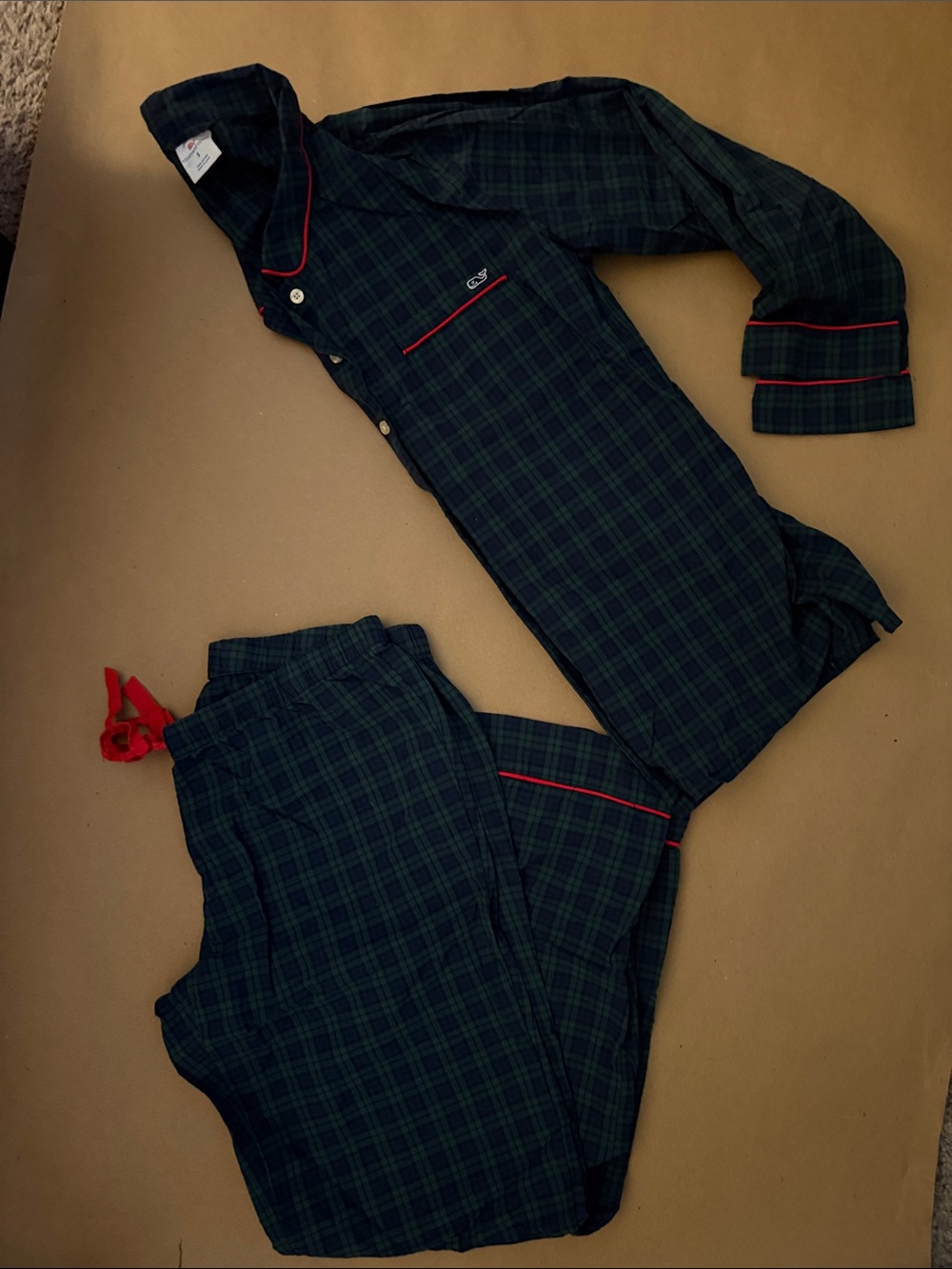 Vineyard Vines Women's blackwatch Plaid Pajama Set with Red Trim size small
